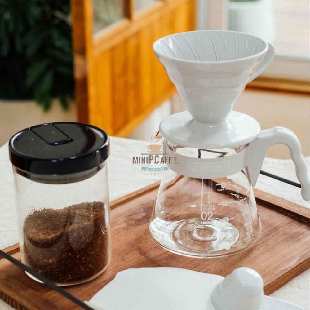 Kit Inicial Hario V60 Cinza Claro com Moedor Mini-Slim Plus