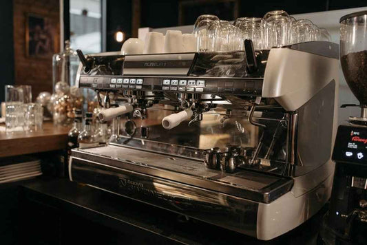 What is an Espresso Machine? - MiniPCaffe.com